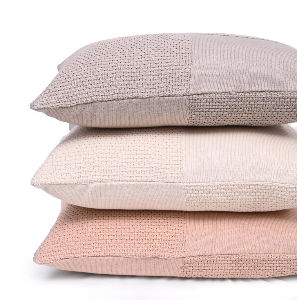 Fusion Kelly Cushion with polyfiller (Natural)