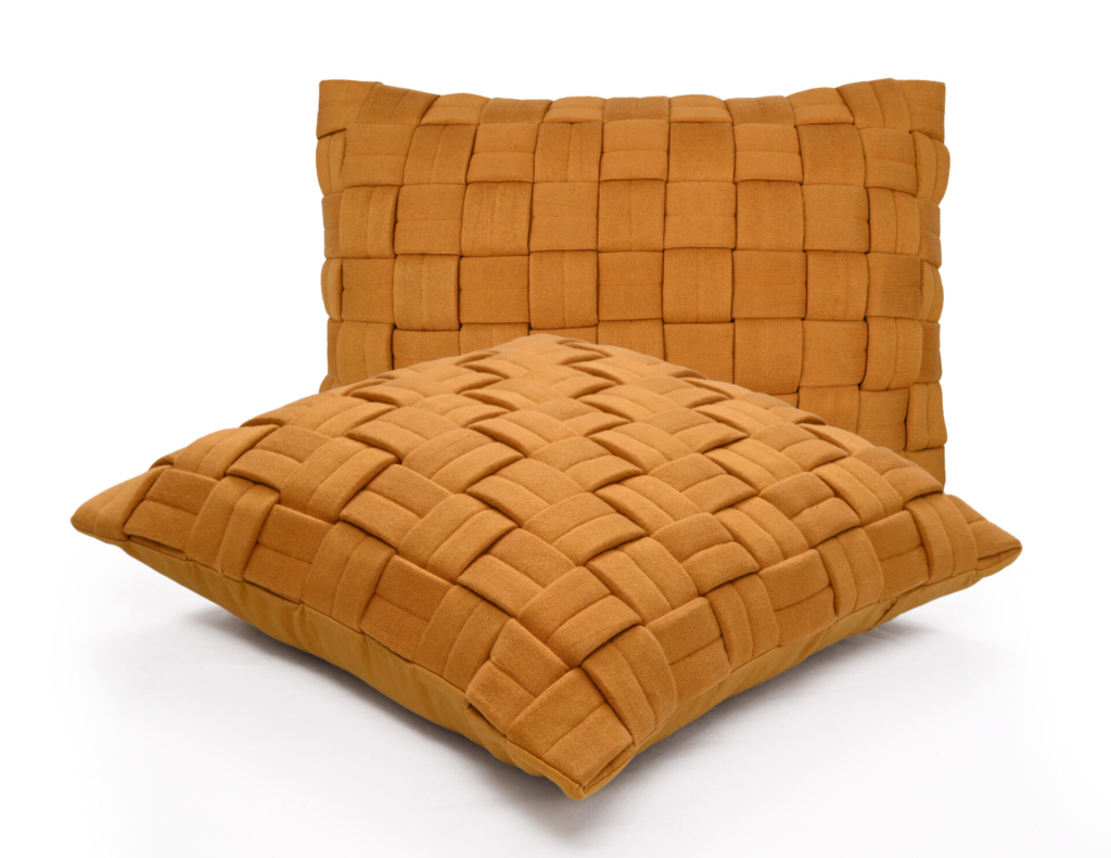 Clusp (Mustard) Cushion with polyfiller