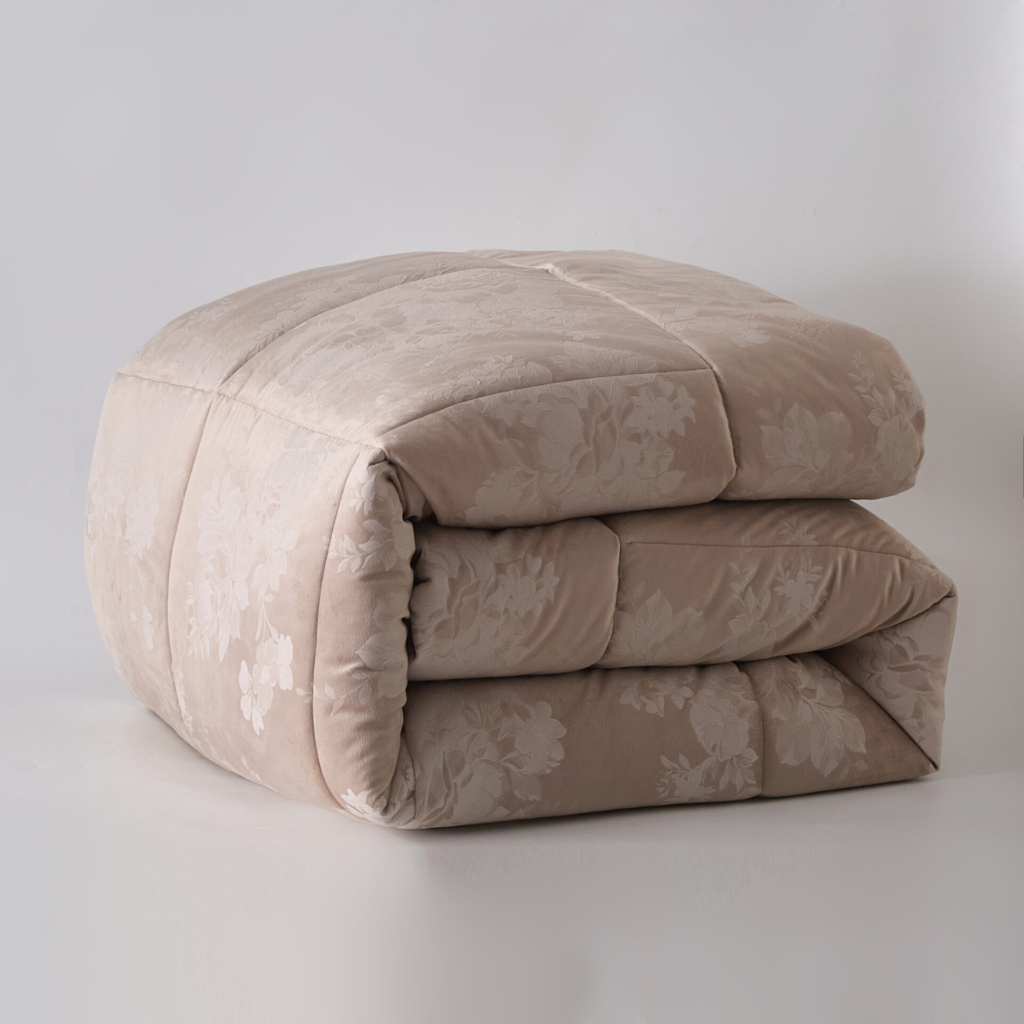 Cordelia (Taupe) Comforter
