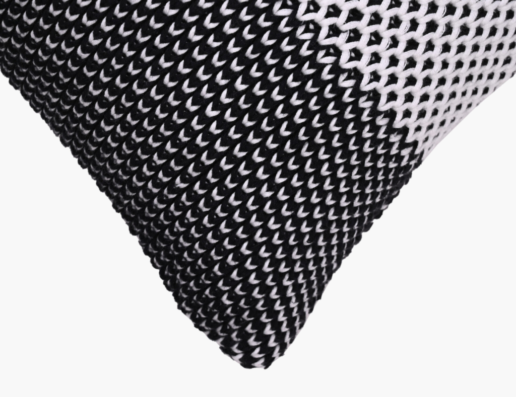 Honey Bee CUSHION with polyfiller (Black/White)